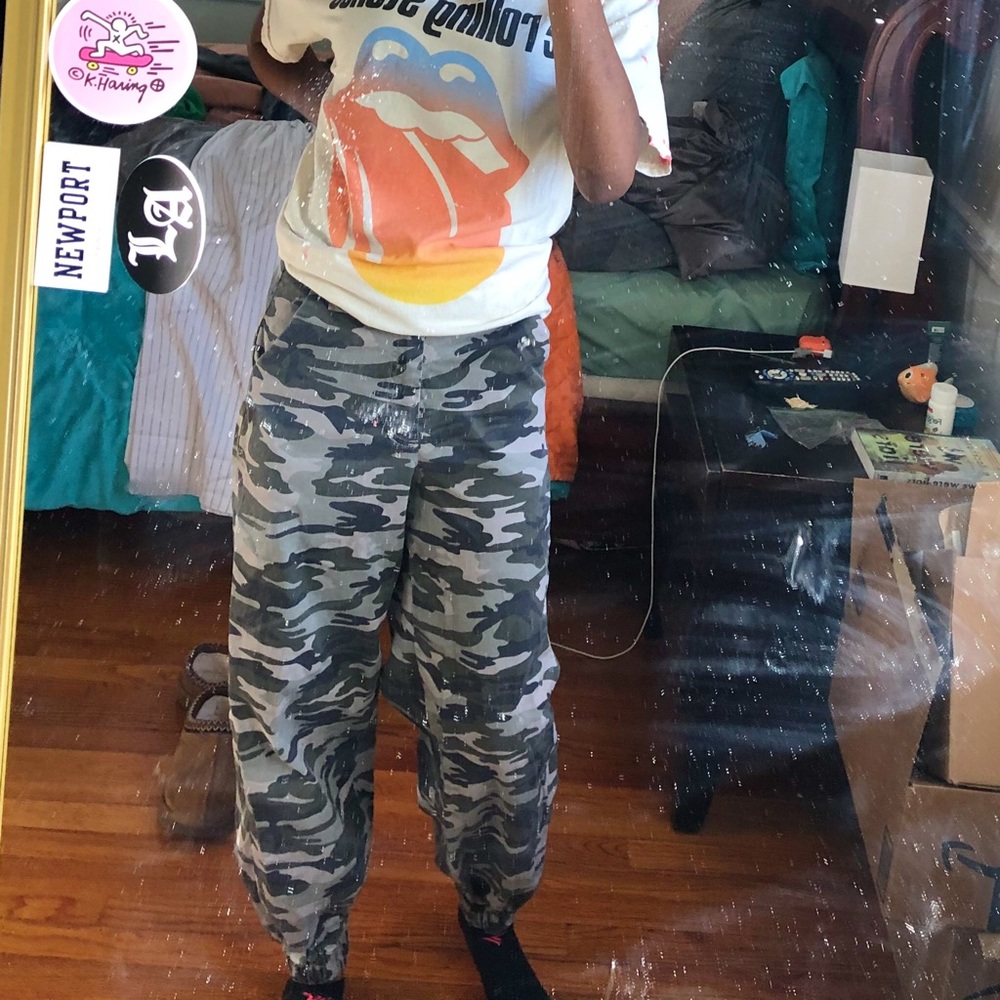 Camo BDG Jogger Jeans - Picture 2 of 4
